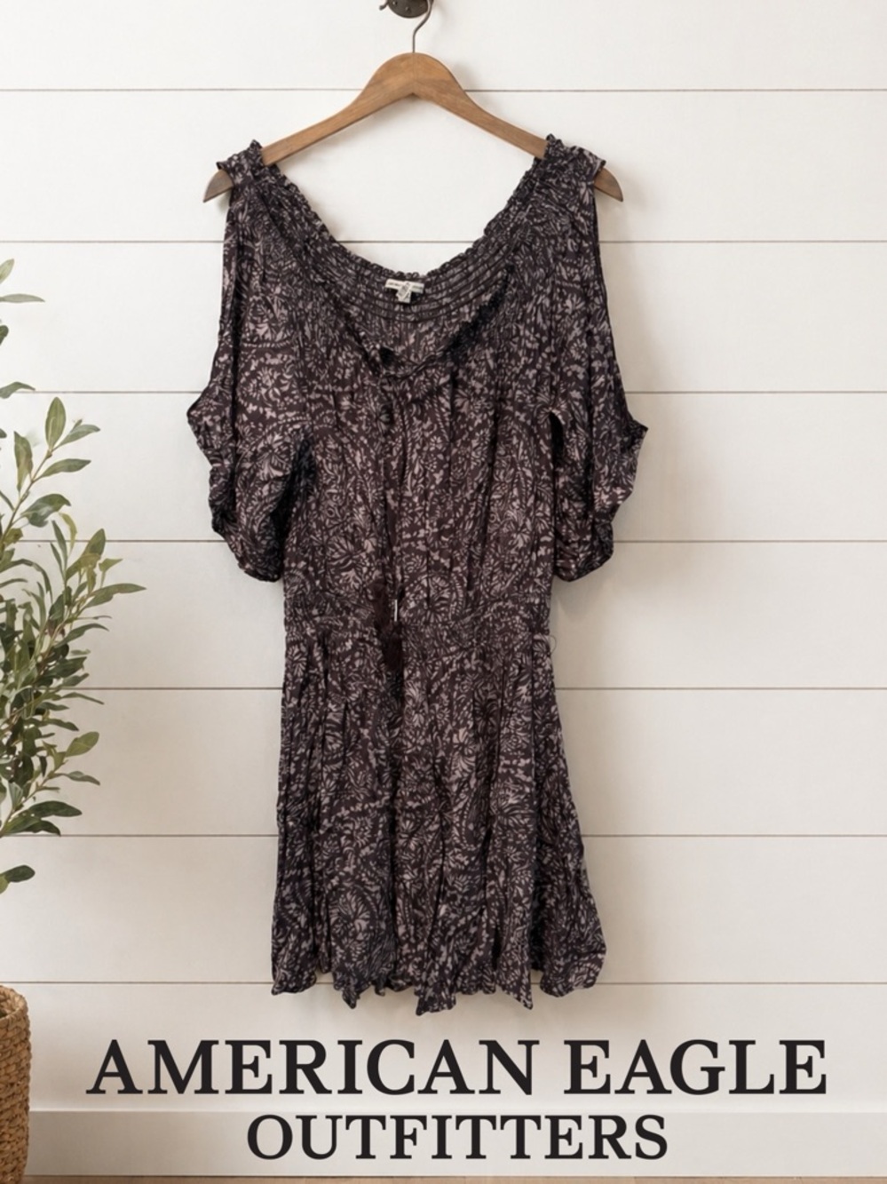 🖤🤎American Eagle Cold Shoulder Dress | Boho Floral | Sz M | Flowy Smocked Waist
